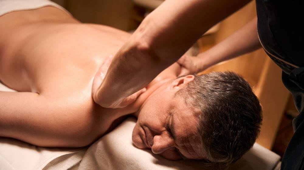 Rejuvenate Your Mind and Body with Our Therapeutic Massages in Karachi