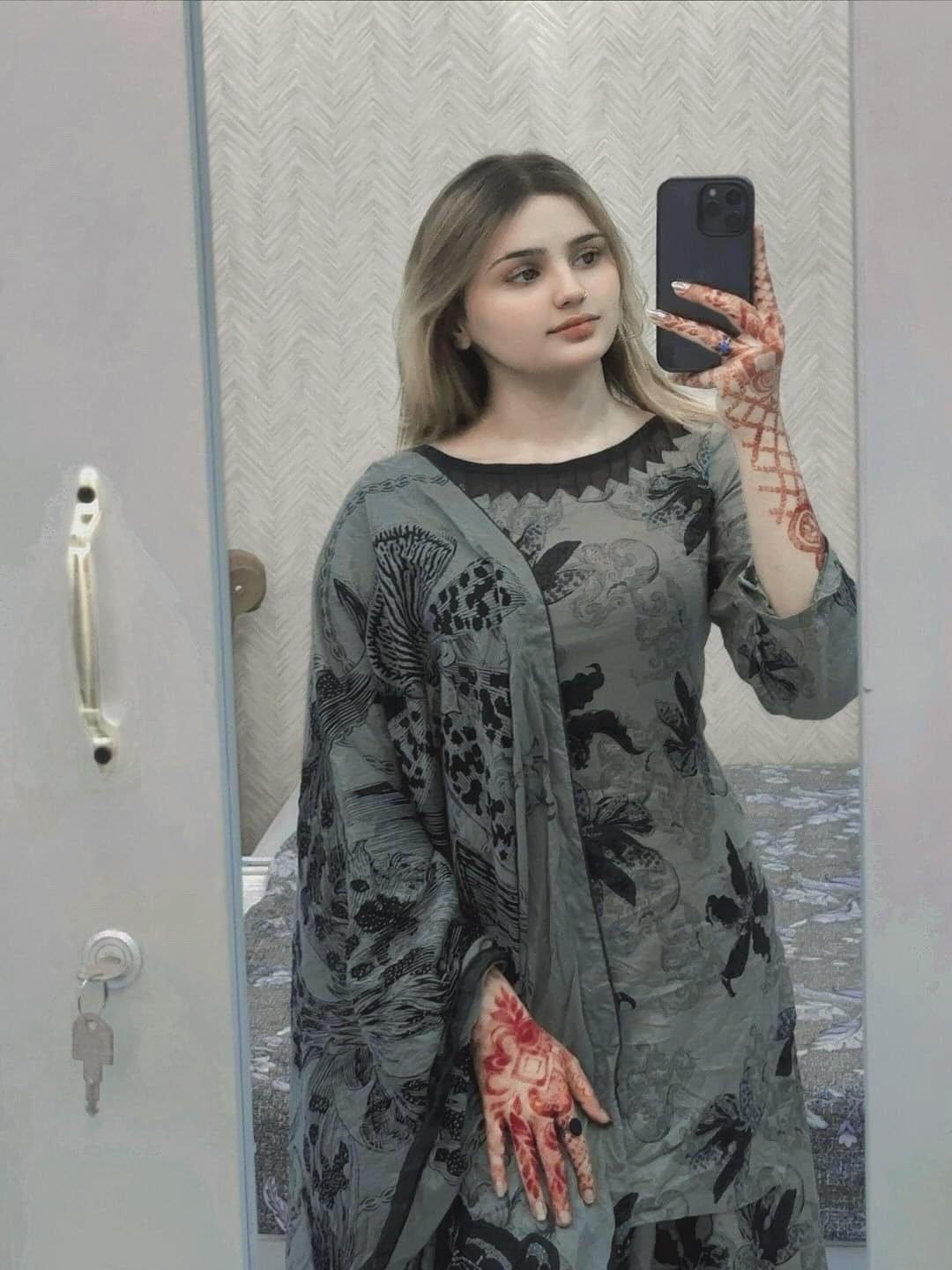 Girls Available For Cam Night and Shot Services With Place and With Delivery 03703884627