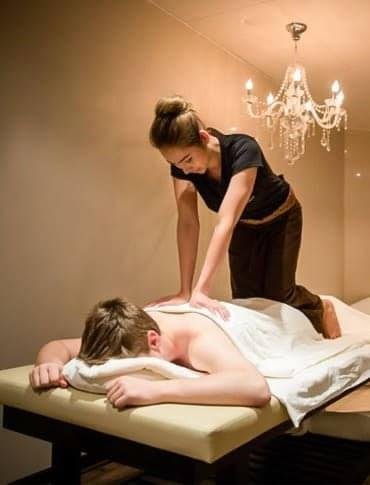 Relaxing Massage Spa Canter Full Body Massage Best Service