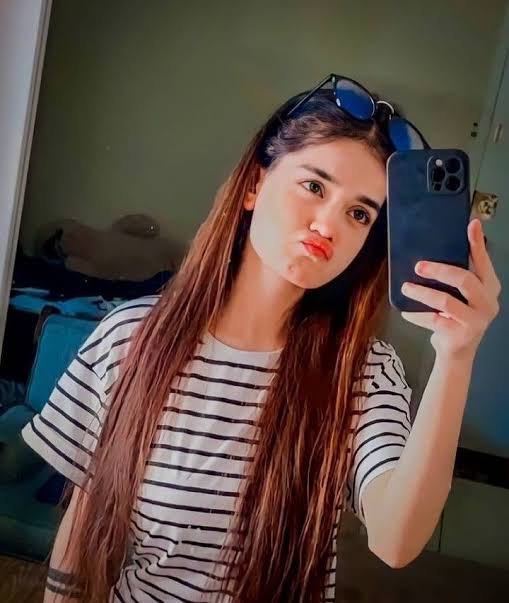 “Massage Bliss: Full Body Treatment”