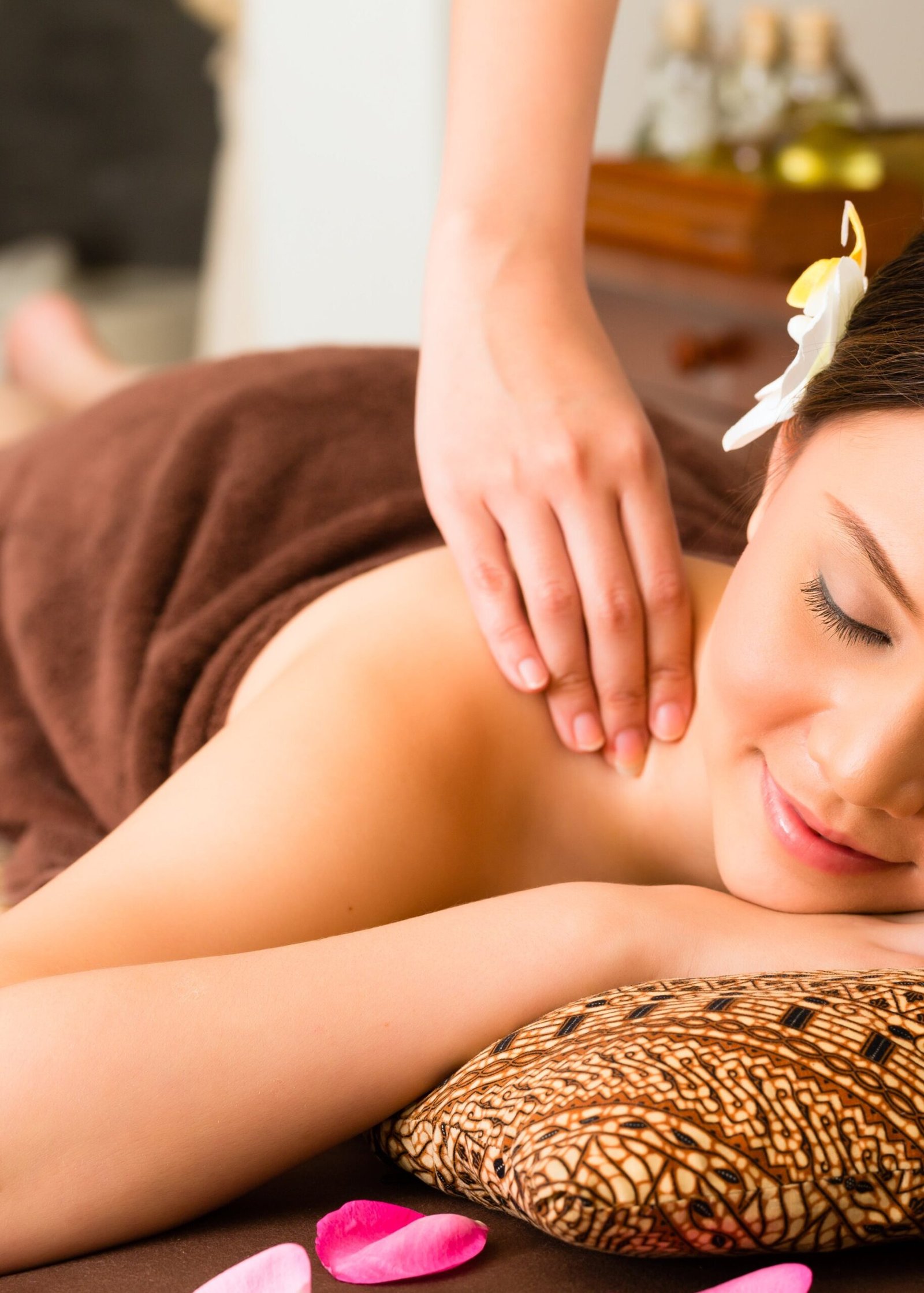 spa-discount-get-r200-off-a-1h30mins-body-massage-2