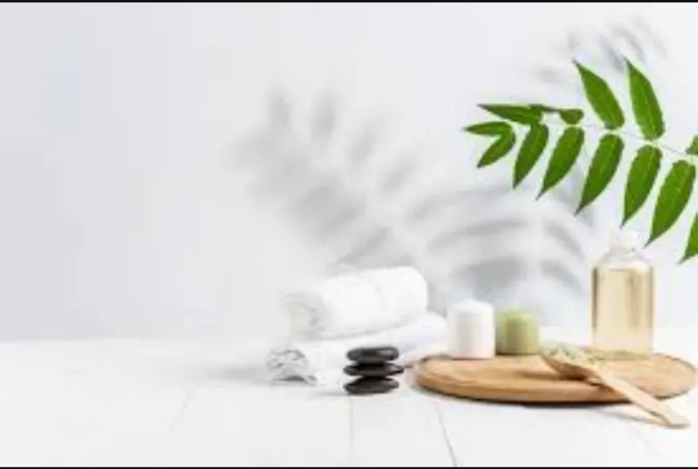 Spa massag service only females all Karachi.Only home services available at your home