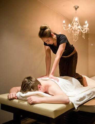 Relaxing Massage Spa Canter Full Body Massage Best Service
